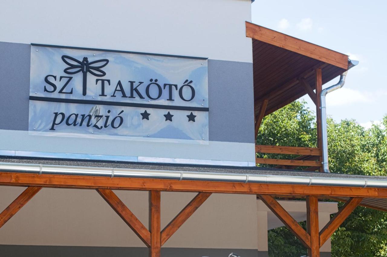 Hotel Szitakoeto Panzio à Tiszafüred Extérieur photo