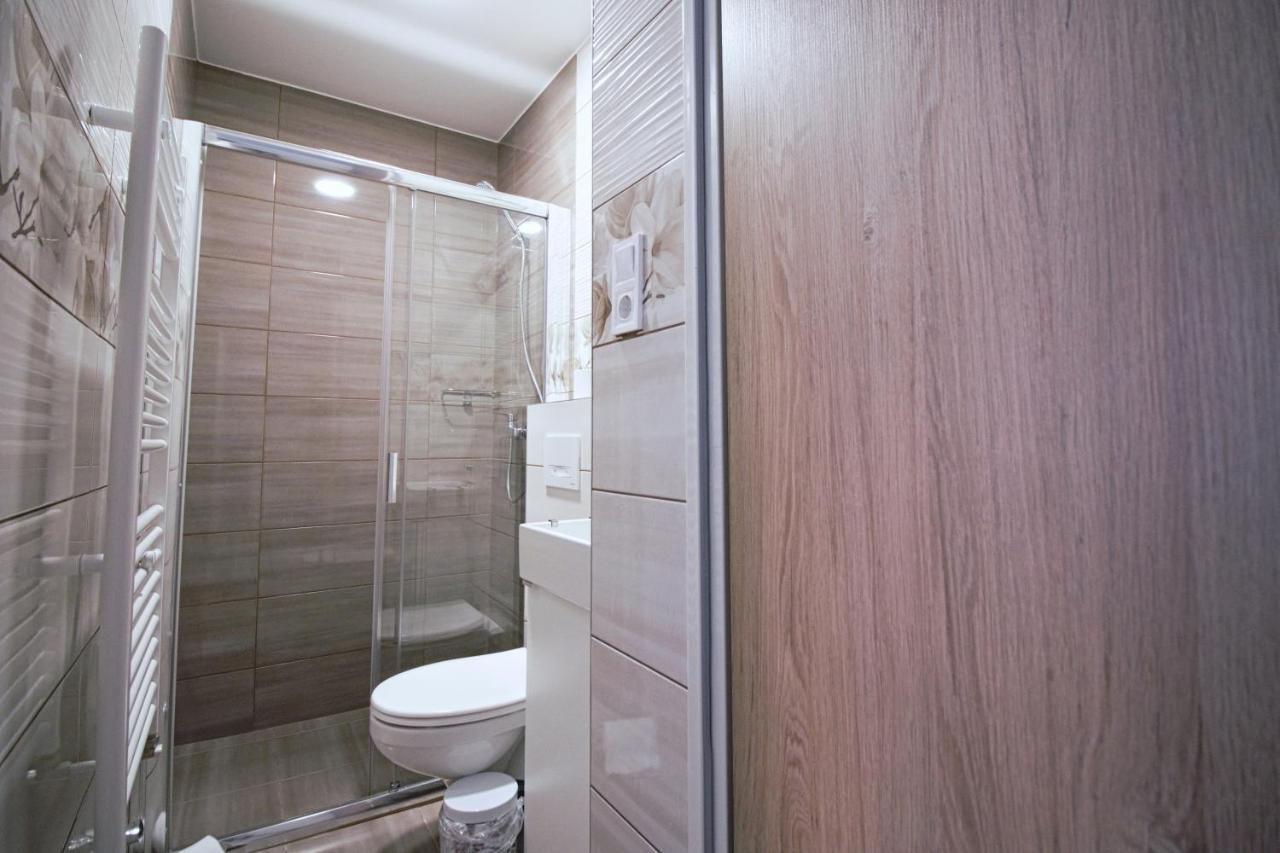 Hotel Szitakoeto Panzio à Tiszafüred Extérieur photo